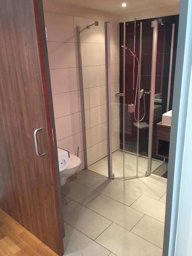 Stadthotel Bernstein Ratisbona Esterno foto